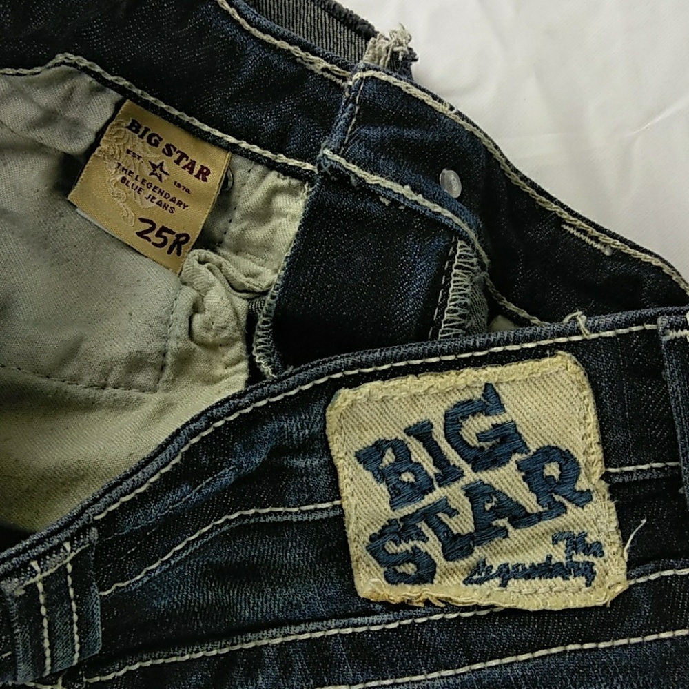 BIG STAR Remy Low Rise Fit Cut up Jean Shorts 25R - Picture 5 of 5